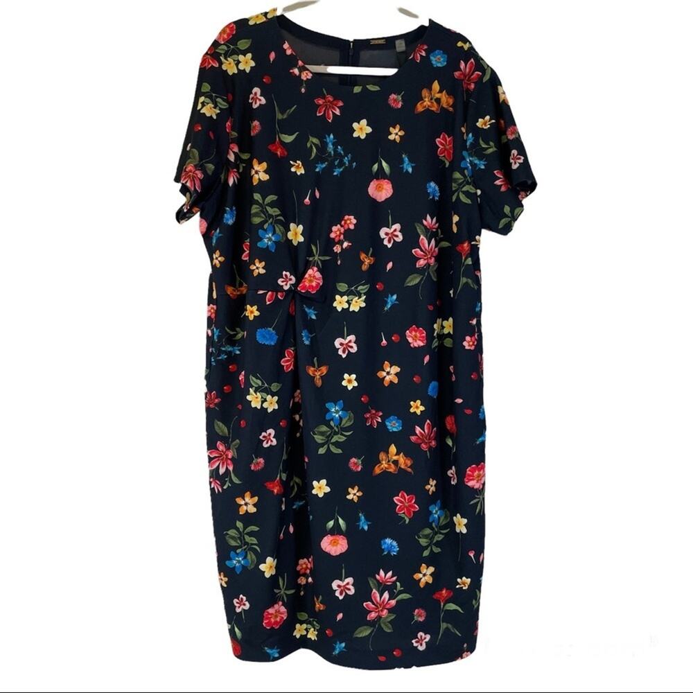 T Tahari floral short sleeve dress size 22W